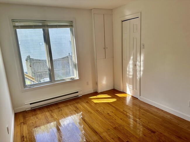 Photo - 45 Bruno St Apartment Unit #B