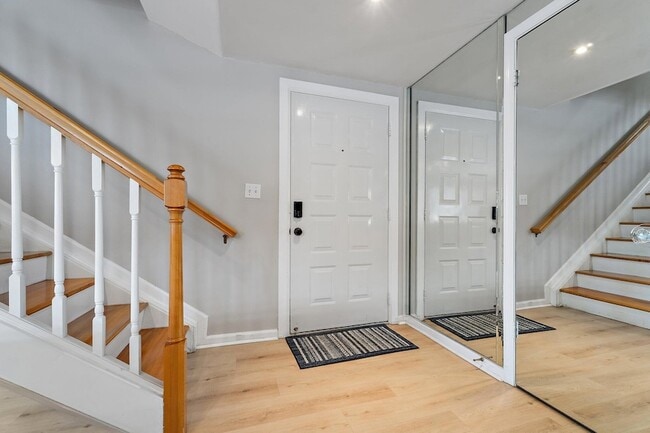 Photo - 353 S US Hwy 1 Unidad C301