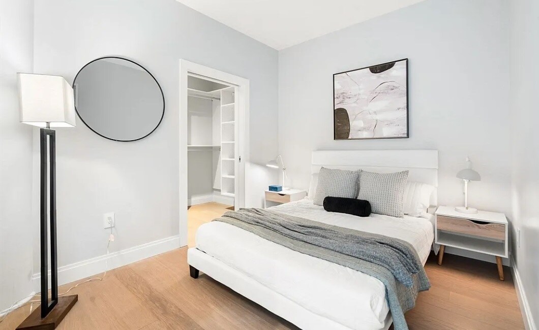 Photo - 2 Ware St Unidad 7D Rental