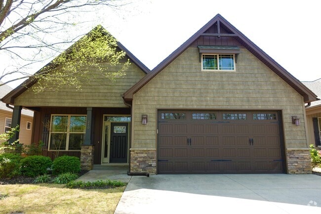Building Photo - 210 Windthistle Dr Rental