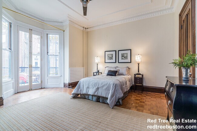 Photo - 129 Pembroke St Unit 2