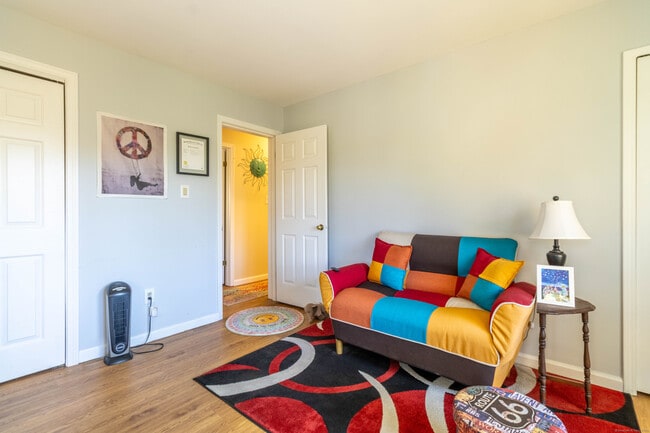 Photo - 26 Firetown Rd