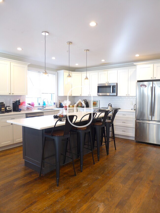 Photo - 26 Juniper St