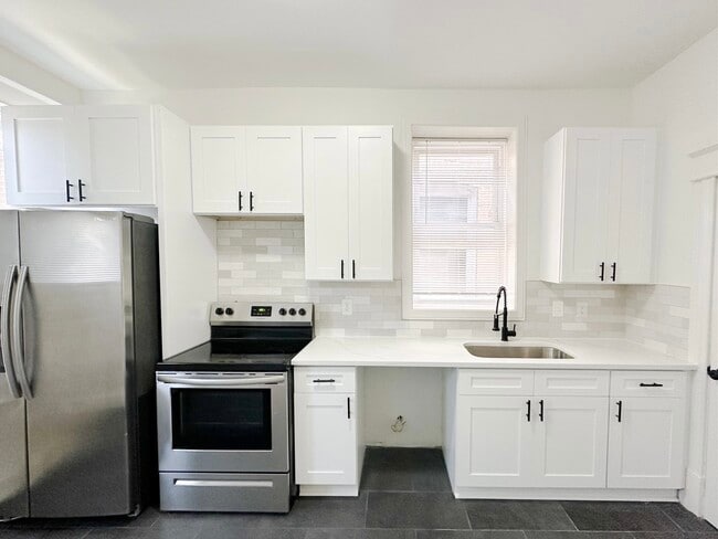 Building Photo - 4167 Botanical Ave Unit 2F