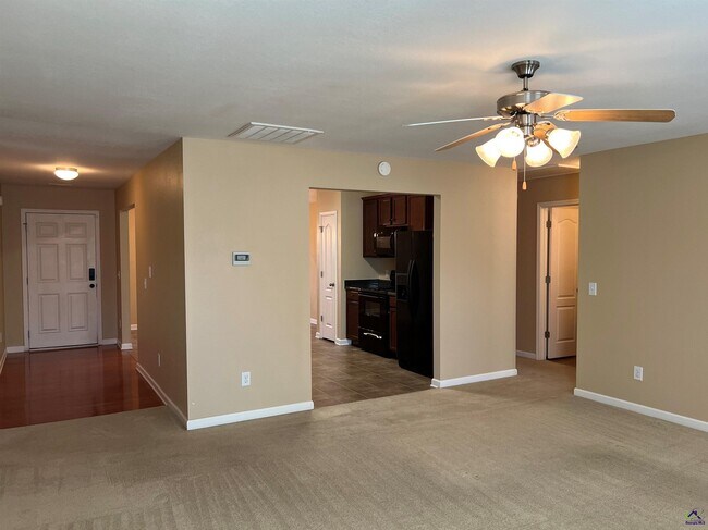 Photo - 120 Magnum Way