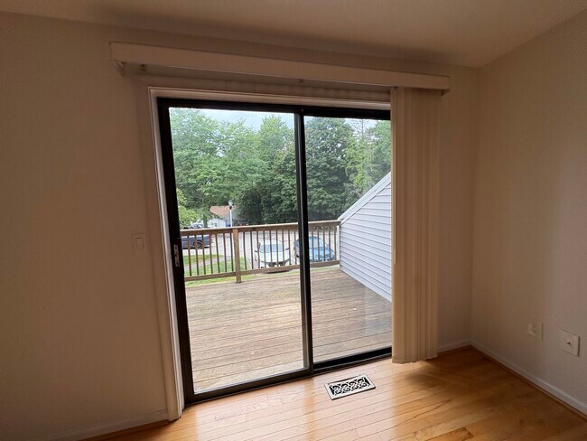Photo - 3 Dutton Place Way