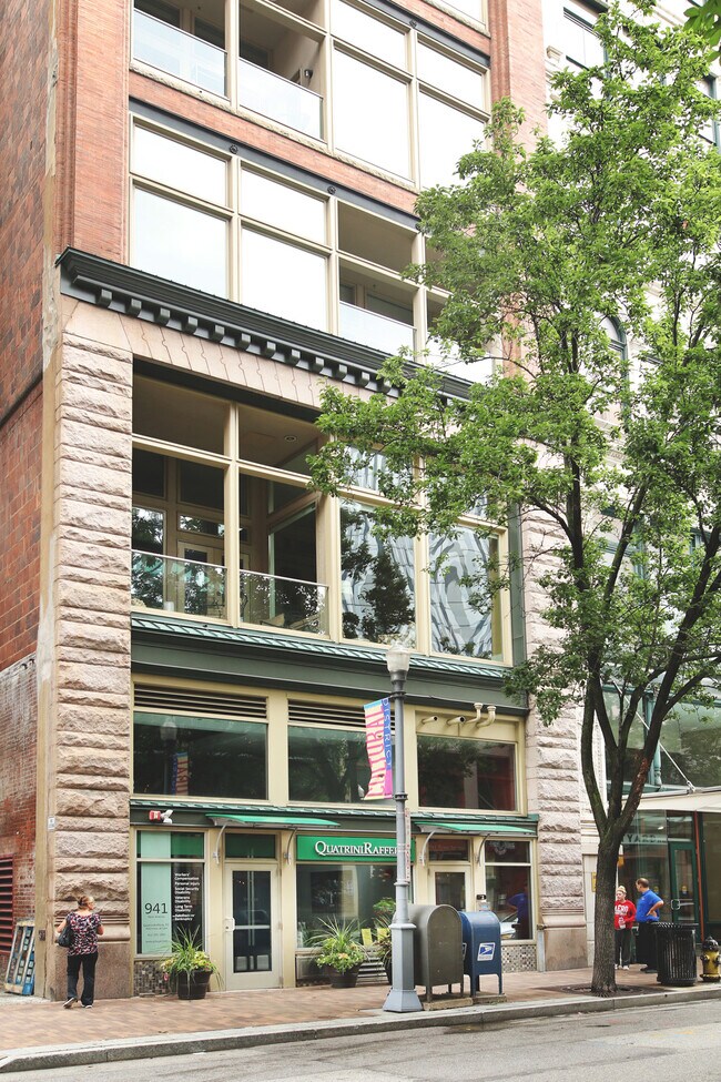 Photo - 941 Penn Ave Unidad 301