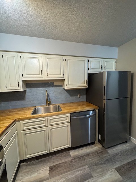 Building Photo - 205 N Ford St