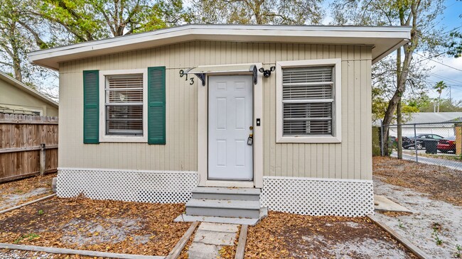 Charming 1br/1ba bungalow in Clearwater, M... - Charming 1br/1ba bungalow in Clearwater, M... House