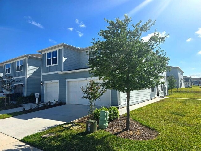 Building Photo - 1713 Delightful Dr