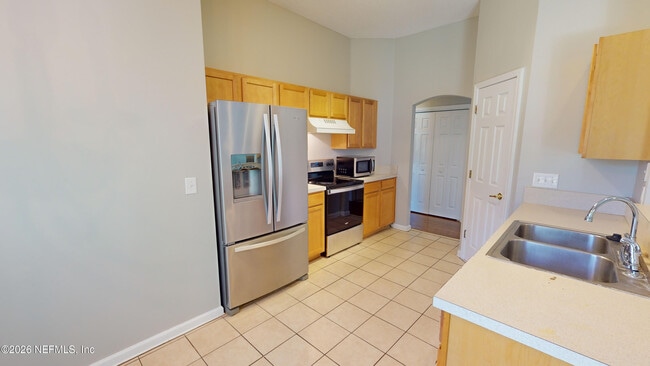 Photo - 11908 Raindrop Rd