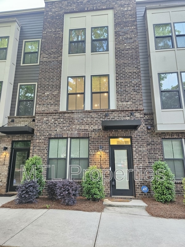 Photo - 3712 Ellington St