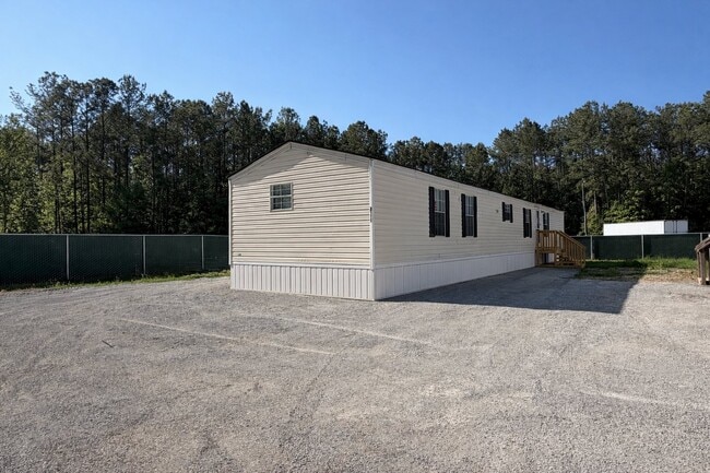 Photo - 2111 Harristown Rd