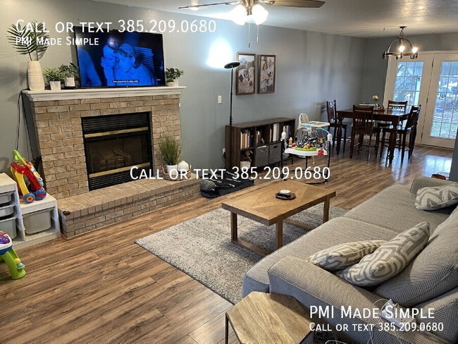 Building Photo - 242 S 400 E Rental