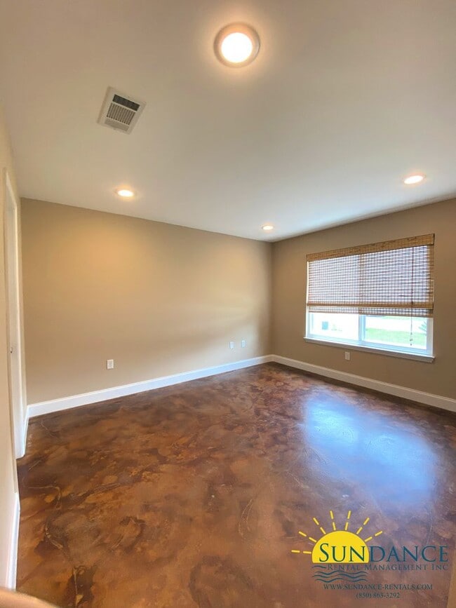 Photo - Adorable 3 Bedroom Home in Fort Walton Beach