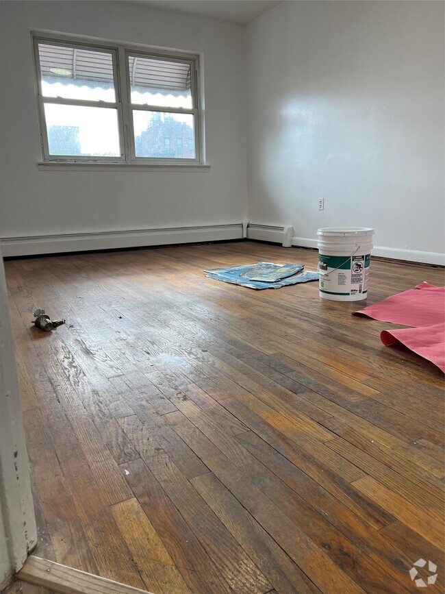 Building Photo - 1115 Beach Ave Rental