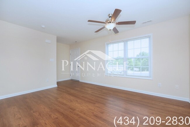 Photo - 2313 Acorn St