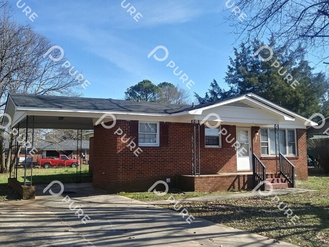 Building Photo - 107 Scotland Dr