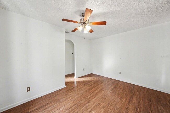 Photo - 816 W Minnehaha St