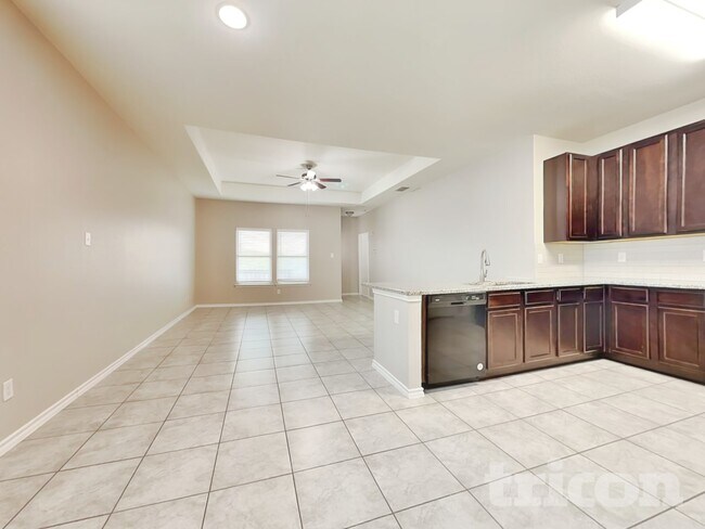 Photo - 3907 Josephs Run