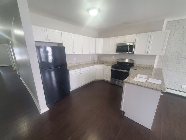 Photo - 620 Dudley St Unit 4