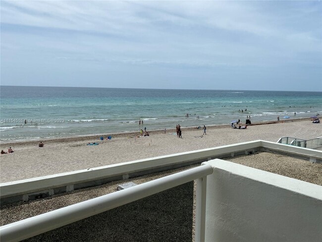 Photo - 3725 S Ocean Dr Unit 301