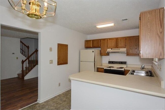 Photo - 1015 Rock Creek Ln