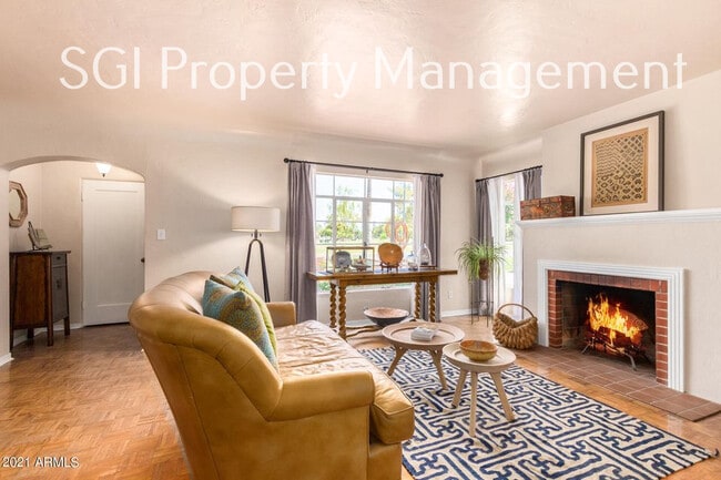 Photo - 1315 W Holly St