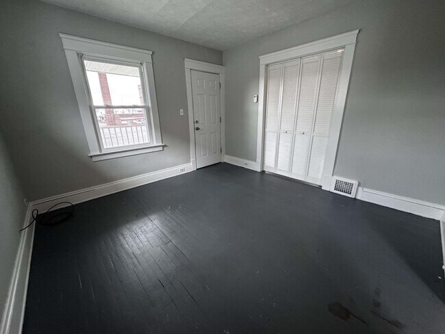 Photo - 10008 Mt Auburn Ave Unit UP