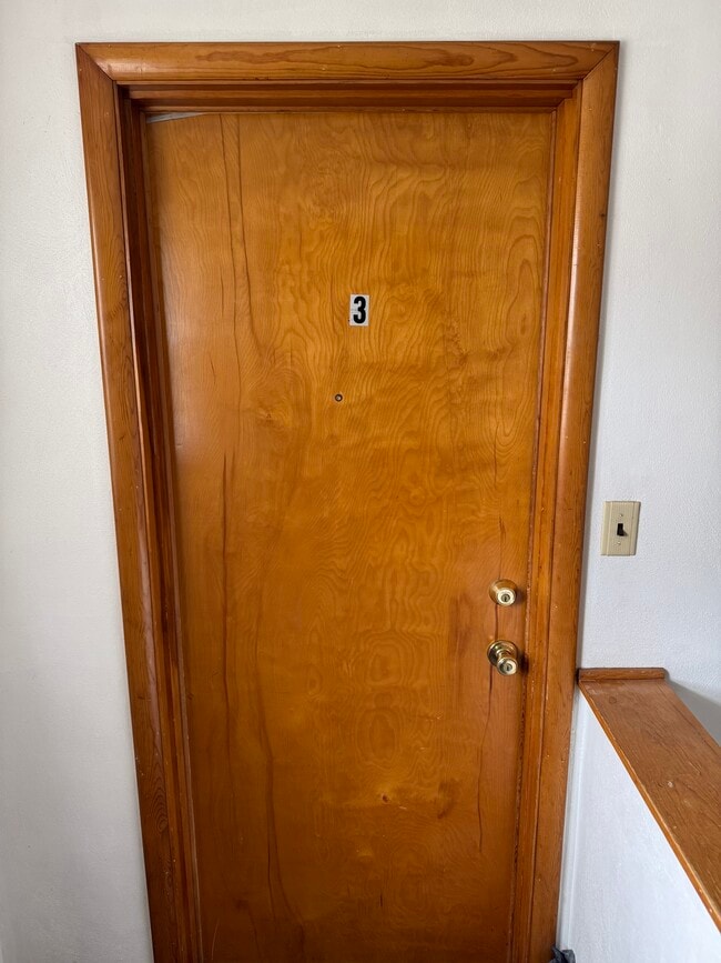 Photo - 1436 NW Washington Blvd Unit 3