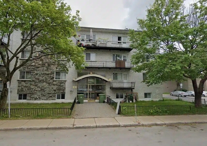 Photo - 5252 Rue De Charleroi