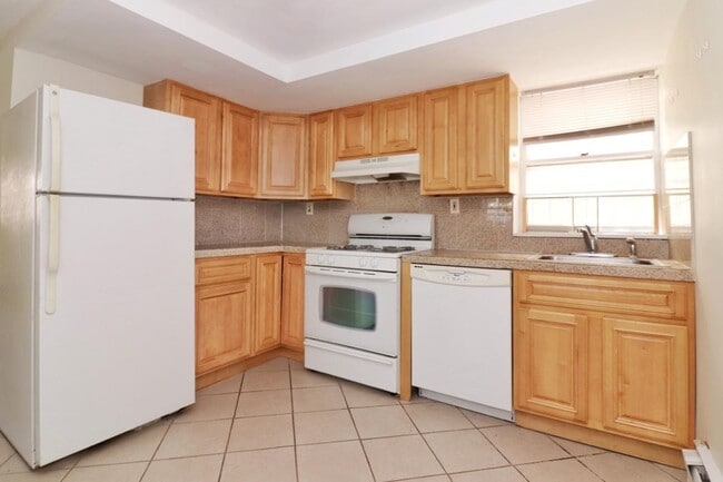 Building Photo - 431 Manila Ave Unit 1 Rental