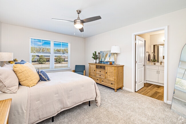 2BR, 2.5BA - 1,434 SF Primary Bedroom