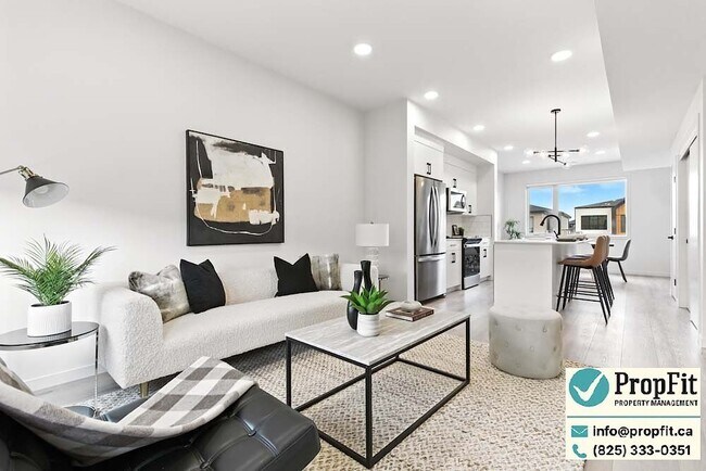 Photo - 7340 Klapstein Cres SW Unit Upper Floor