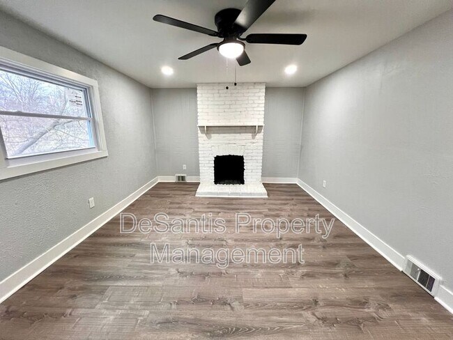 Photo - 363 Woodruff St Unit #2