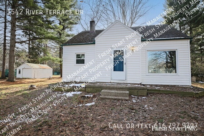 Photo - 1542 River Terrace