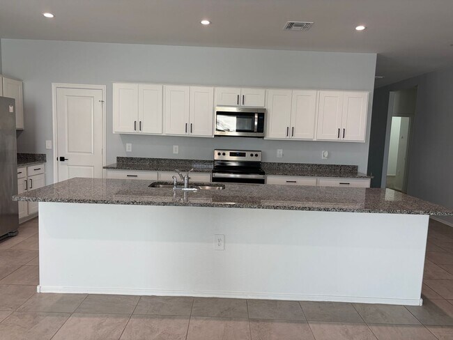 Photo - 36202 W San Alvarez Ave