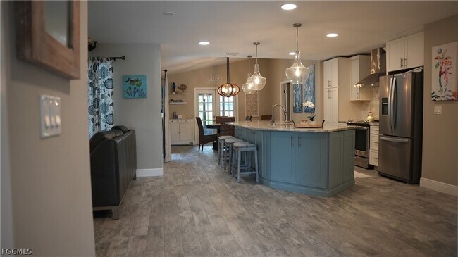 Photo - 13226 Winsford Ln