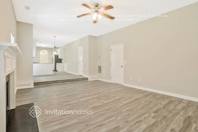 Photo - 3519 Umatilla Ln