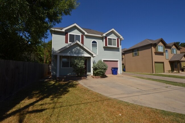 Photo - Meador-6912 Unidad A