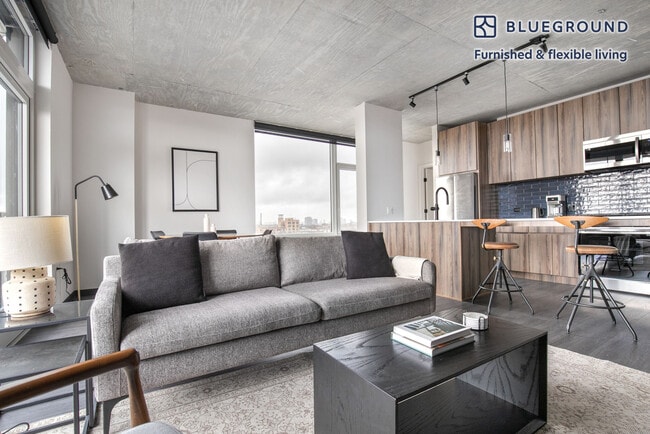 Photo - 150 N Ashland Ave Unit FL7-ID1054