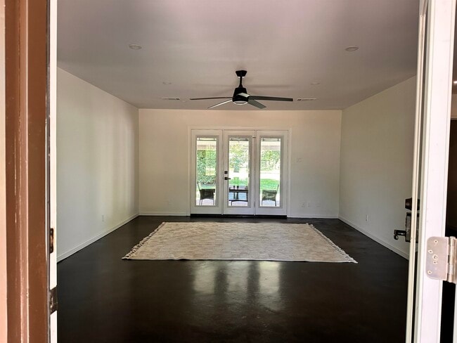 Building Photo - 185 Rachel Cove Rental