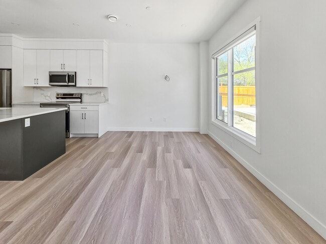 Photo - 2108 Home Rd NW