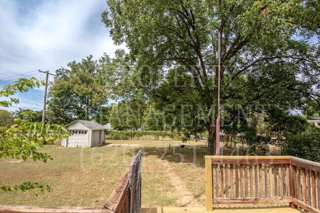 Photo - 3 Bed, 2 Bath - Detached Garage