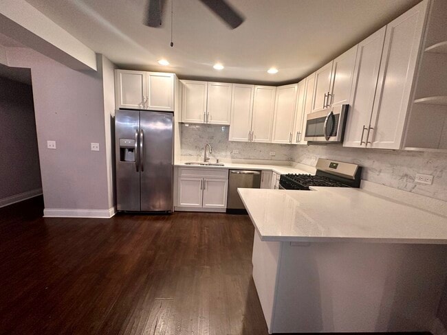 Photo - 4518 S King Dr Unit 1A
