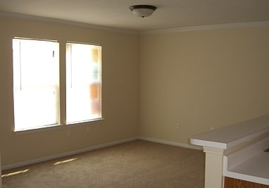Living Area - Oakwood Estates