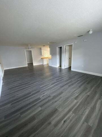 Photo - 417 Saul Rd SW