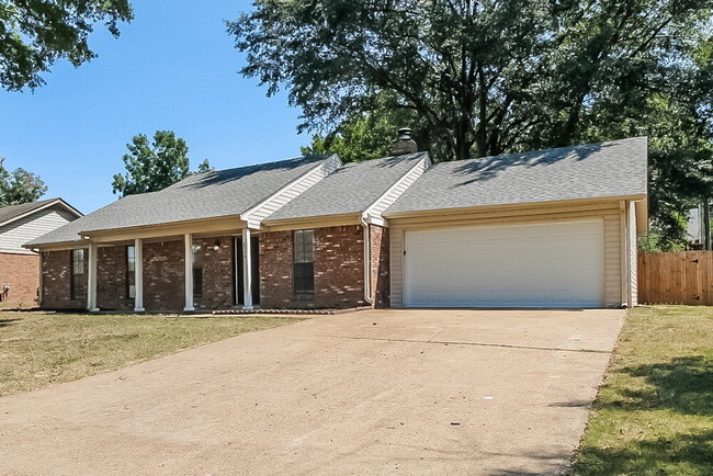 Photo - 6170 Chickasaw Dr