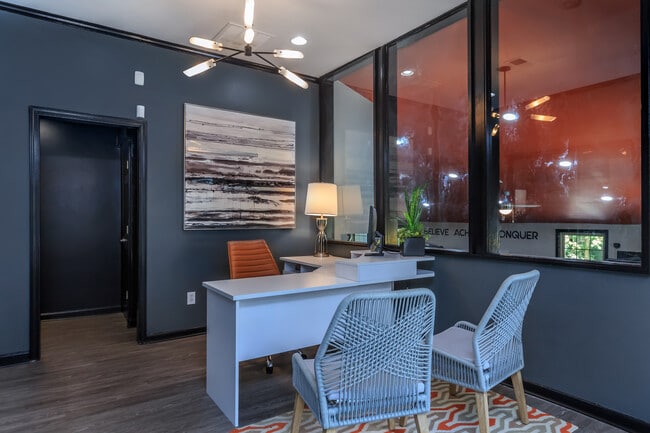 Photo - Crest at East Cobb