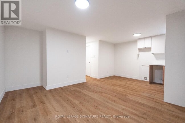 Photo - 7 Earnscliffe Rd Unit 2